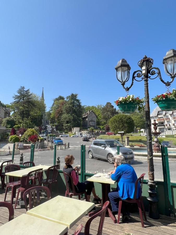 Manoir De La Prise Tarot Bed & Breakfast Bagnoles de l'Orne Normandie ภายนอก รูปภาพ